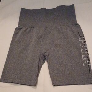 Puma Women's Grey Seamless Bike Shorts Size M